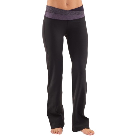 Lululemon Astro Pant (Regular)
Black / Black Swan / Black Swan Herringbone sz8 - Picture 2 of 8